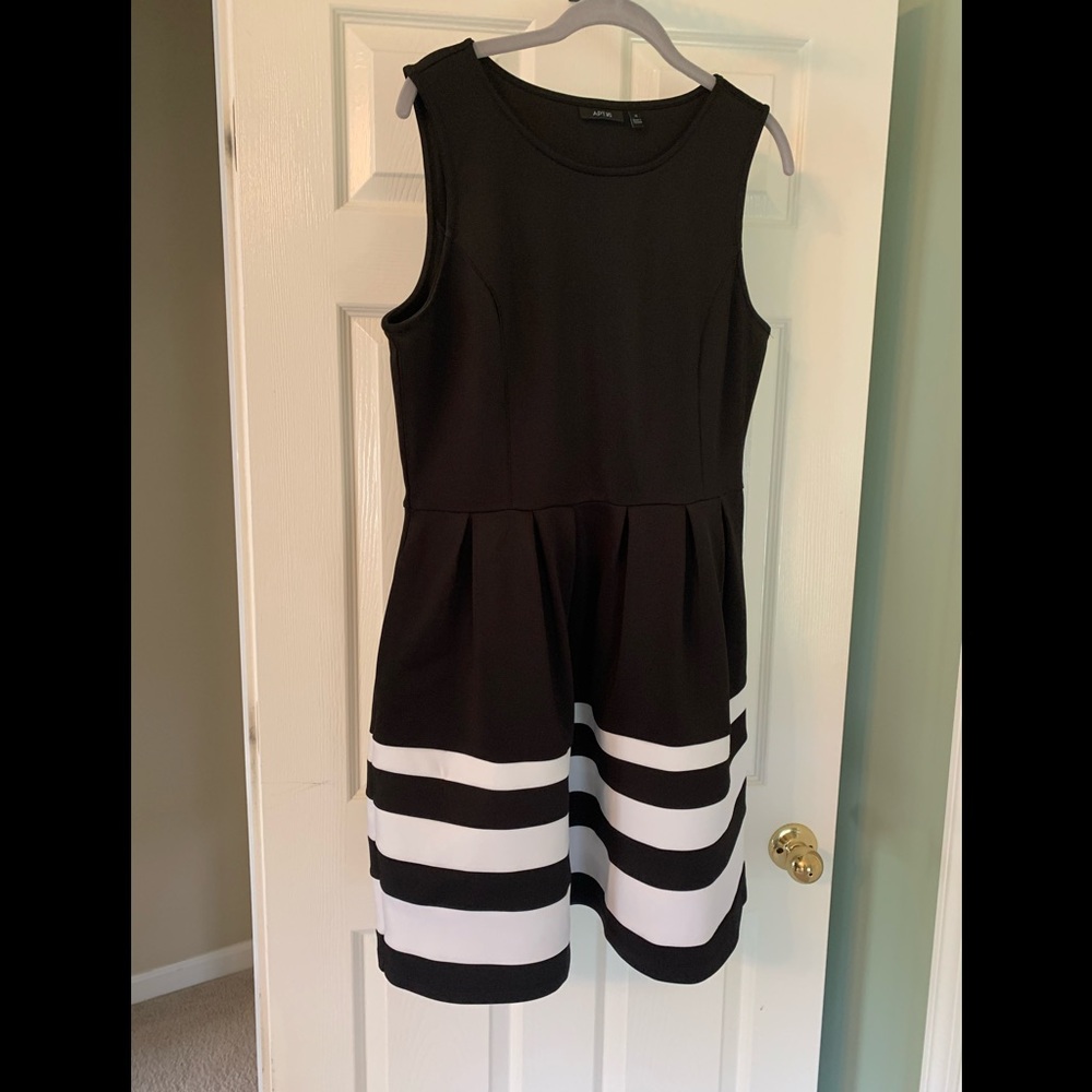 APT 9 Black and white dress